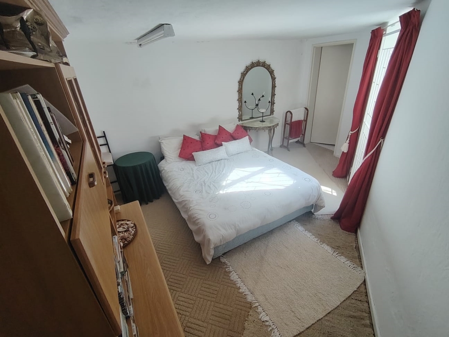 4 Bedroom Property for Sale in Wavecrest Eastern Cape